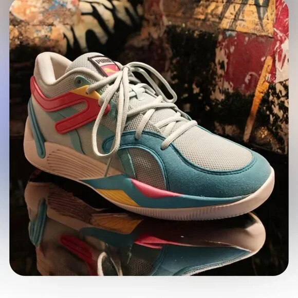 PUMAS - Picture 3 of 3